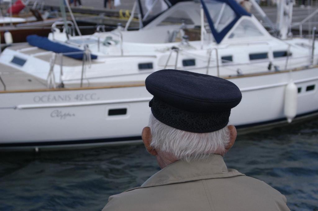 Hotel Admiral Scheer Laboe Bagian luar foto